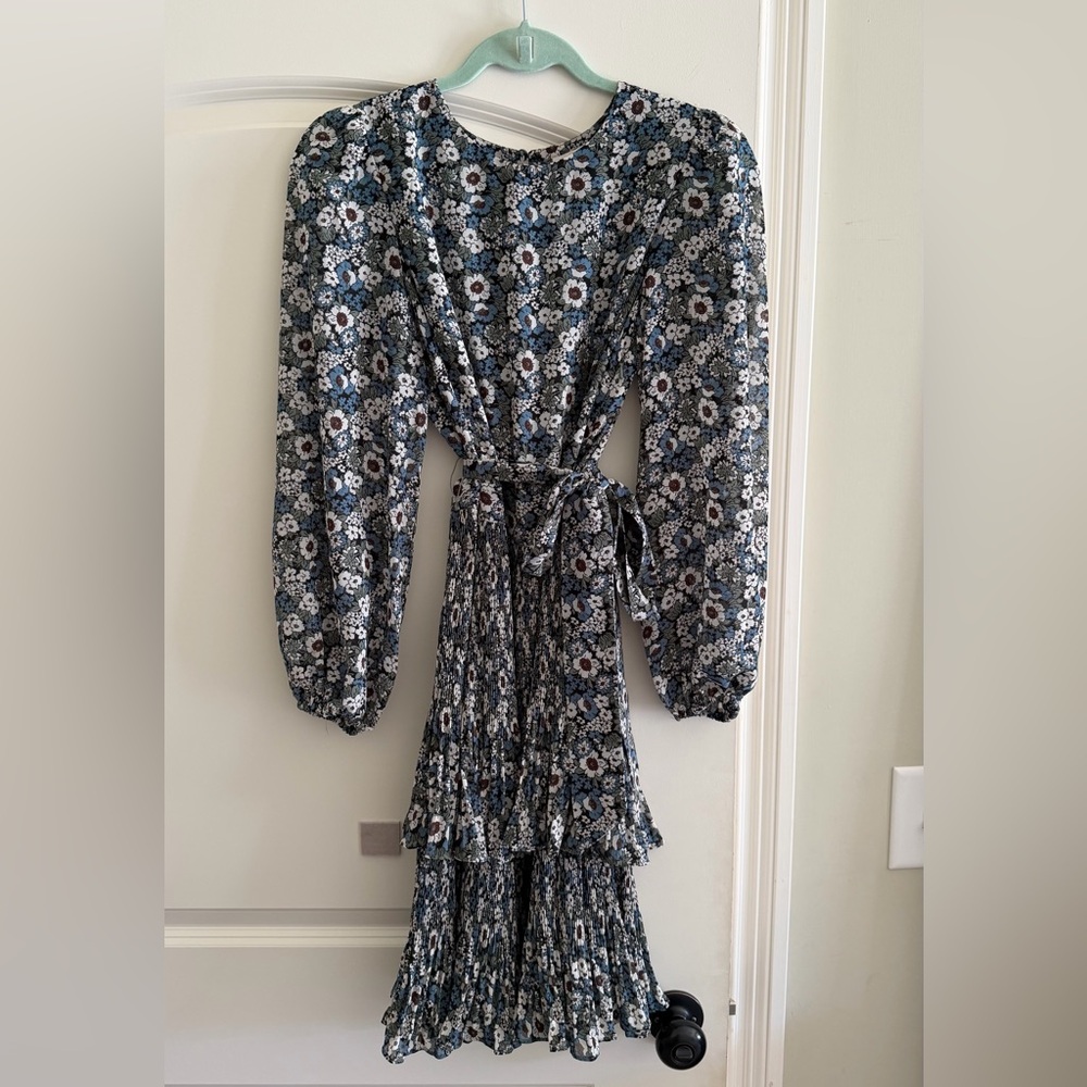 Boden floral pleated dress size 8